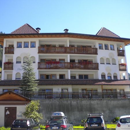 Residence Barbara Colfosco Bagian luar foto